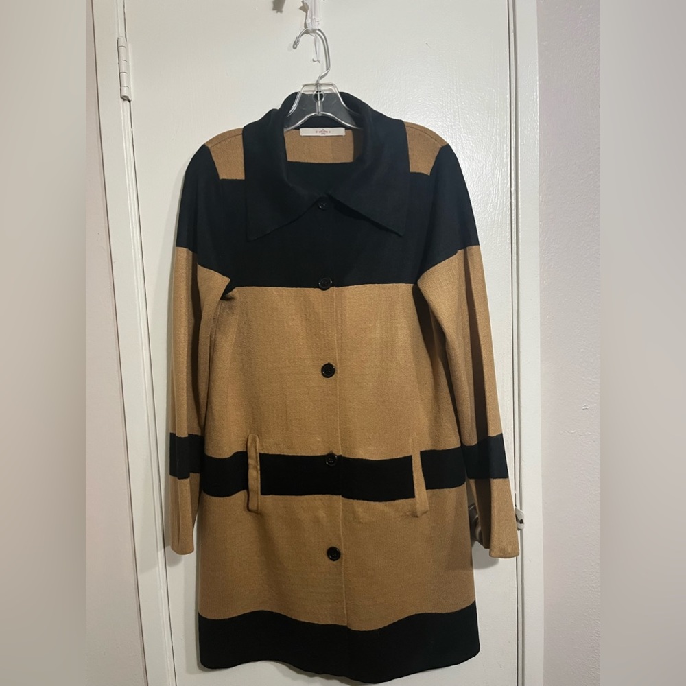 Adorable Long Cardigan Sweater With Pockets